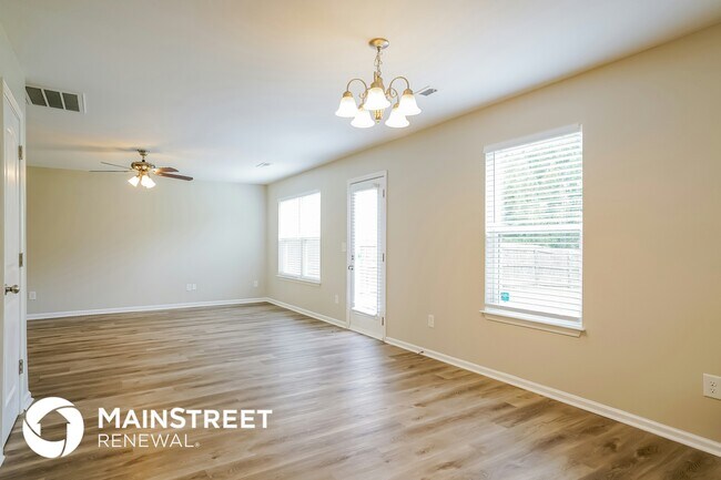 Foto del edificio - 4006 Glennstone Dr