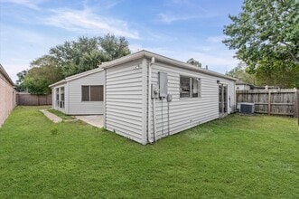 Building Photo - 16218 Olive Glen Dr