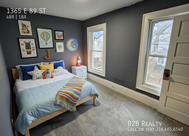 Foto del edificio - 1365 E 89th St