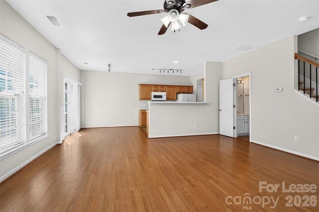 Building Photo - 8115 Kincaid Ct