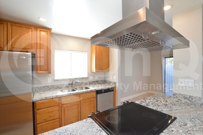 Foto del edificio - 850 S River Dr