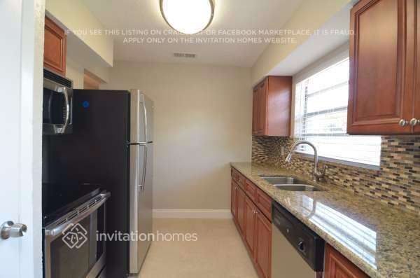 Building Photo - 5747 6th St S