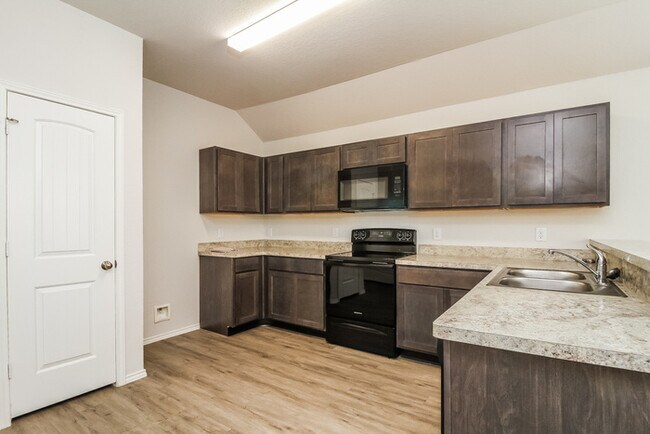 Foto del edificio - 10322 Clearwater Wy