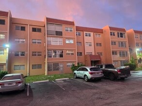 Building Photo - 2451 NW 41st Ave