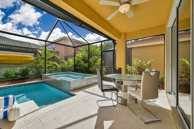 Foto del edificio - **Custom Pool/Spa ~ 3 Bed/2.5 Bath Single ...