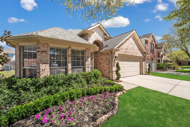 Foto del edificio - 22914 Cove Timbers Ct