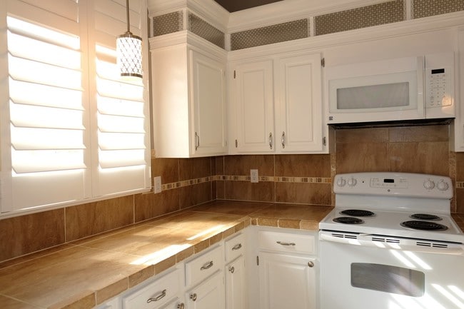 Building Photo - 2148 Whitfield Dr