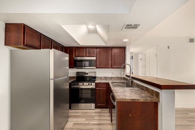 Kitchen 1 - 1720 E Thunderbird Rd