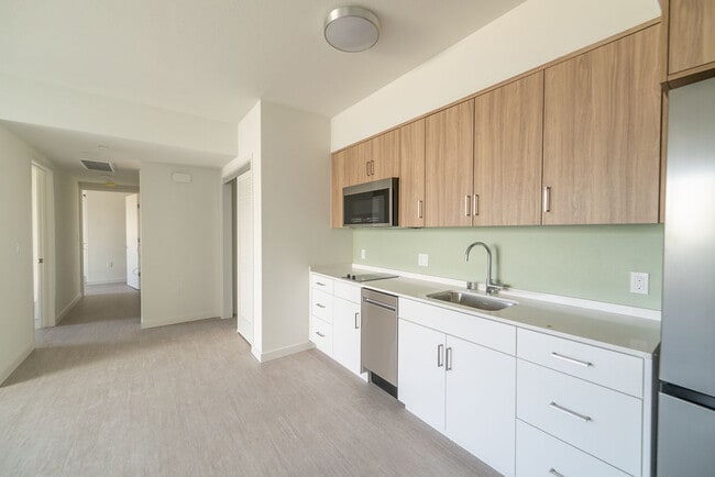 Photo - Secure Your Dream Home at RUMI – Fully Furnished Units with Stunning Views!