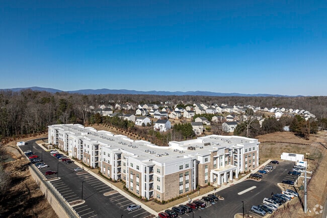 Building Photo - Arbors at 29 North