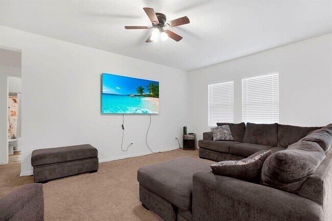 Foto del edificio - 19316 Berringer Dr