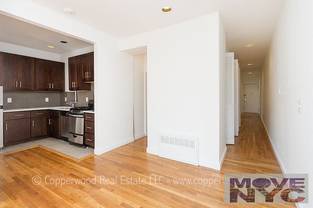 Foto principal - 55 E 95th St