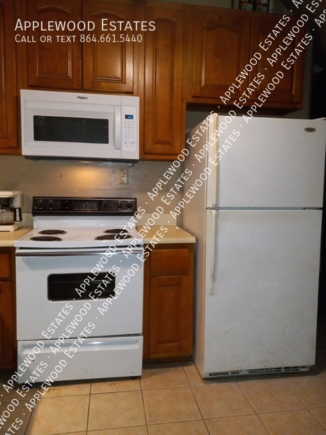Foto del edificio - 2147 Gumlog Rd