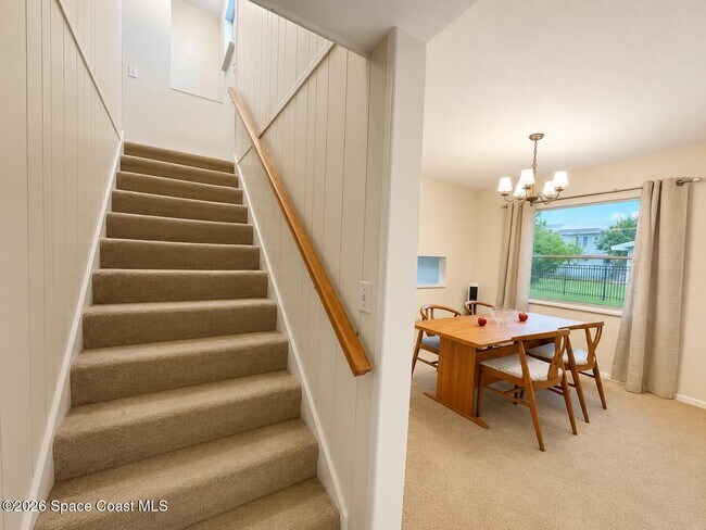 Building Photo - 3080 Royal Oak Dr