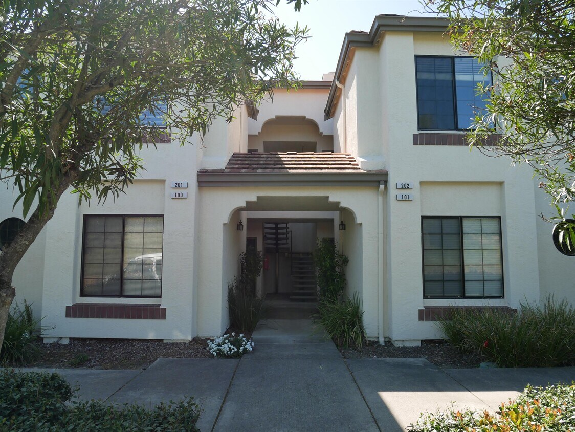 5032 Lakeview Dr, San Ramon, CA 94582 Townhome Rentals in San Ramon