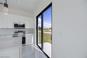 Building Photo - 1051 Marine Ave S