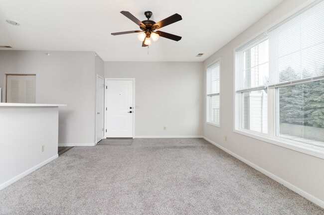 Elm 1BR - Living Area with Huge Windows - Brickyard Apartments