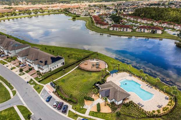 Foto del edificio - 15691 Willow Arbor Cir
