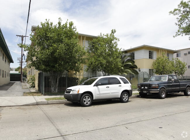 Building Photo - 11317 Otsego St