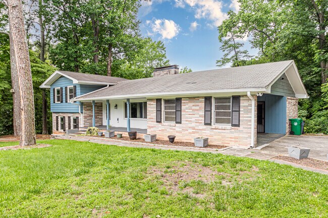 Foto del edificio - 1574 Old Spring House Ln