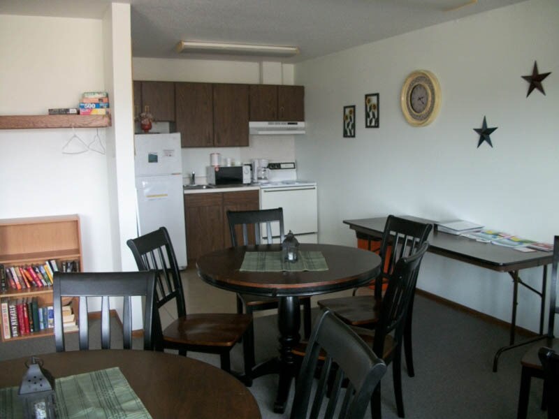 Building Photo - 170 County Road N