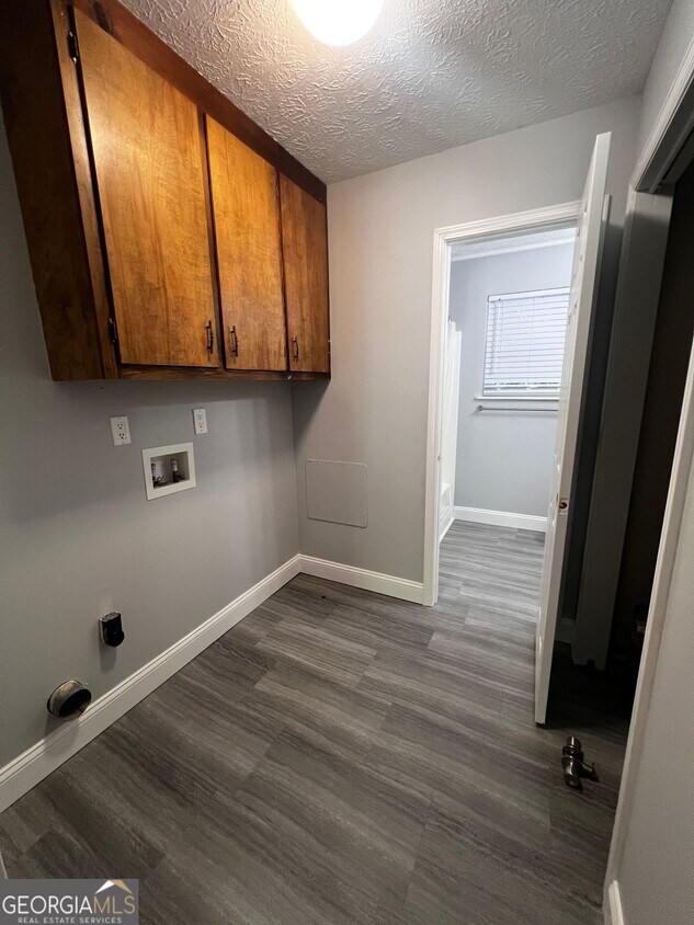 Building Photo - 115 Boulder Trail