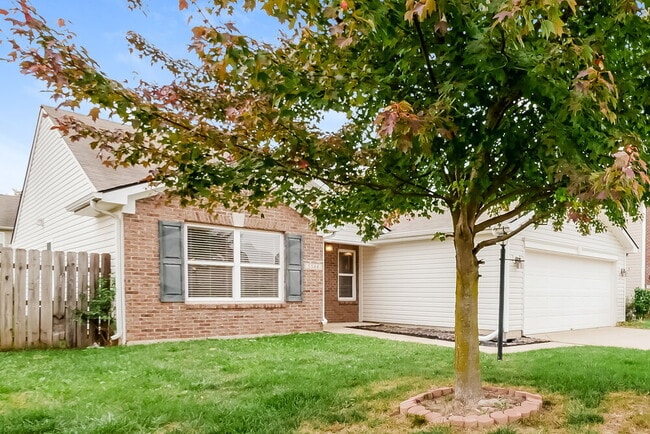 Building Photo - 5544 Wild Horse Dr