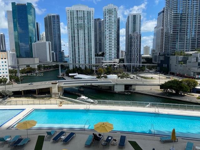 Foto del edificio - 92 SW 3rd St