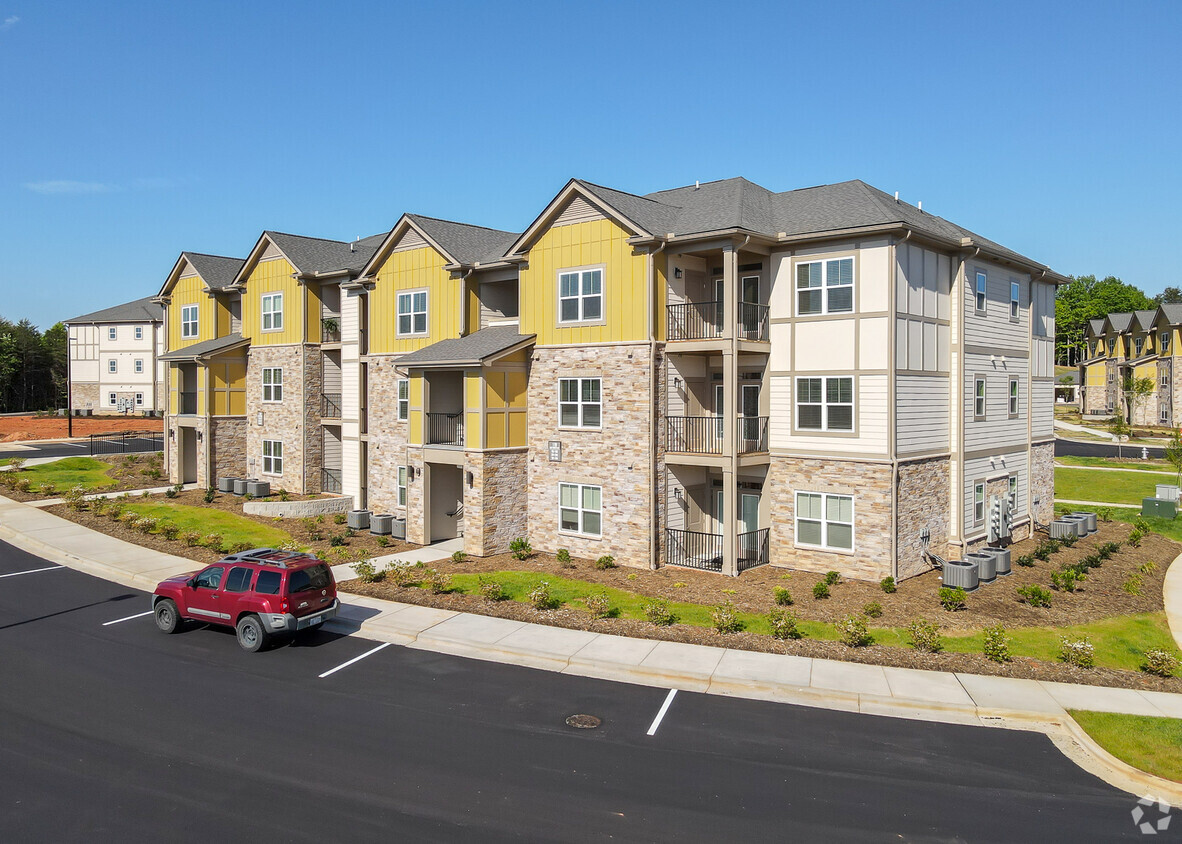 WayPointe West Apartments - Mooresville, NC | Apartments.com