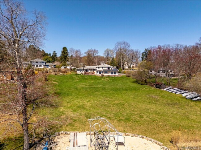 Foto del edificio - 34 Seven Oaks Ln