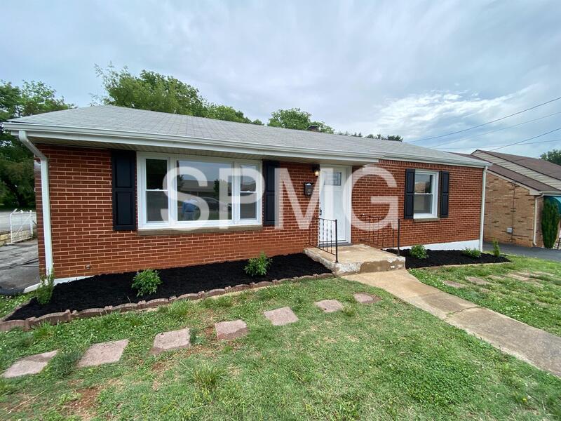 Foto principal - 5125 Airport Rd NW