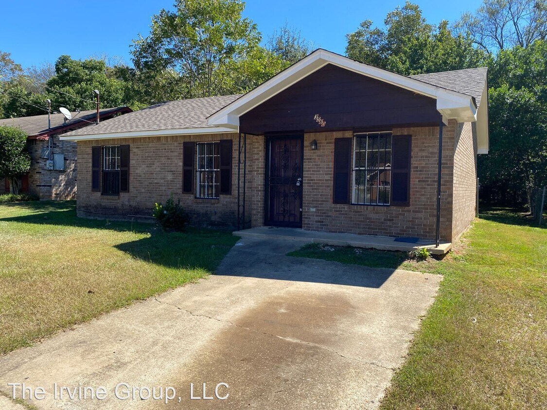 Primary Photo - 3 br, 1 bath House - 3560 Manley Drive