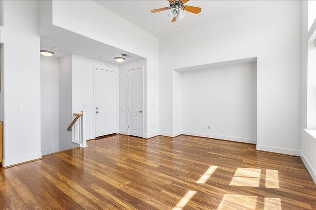 Foto del edificio - 6028 Old Quarry Loop