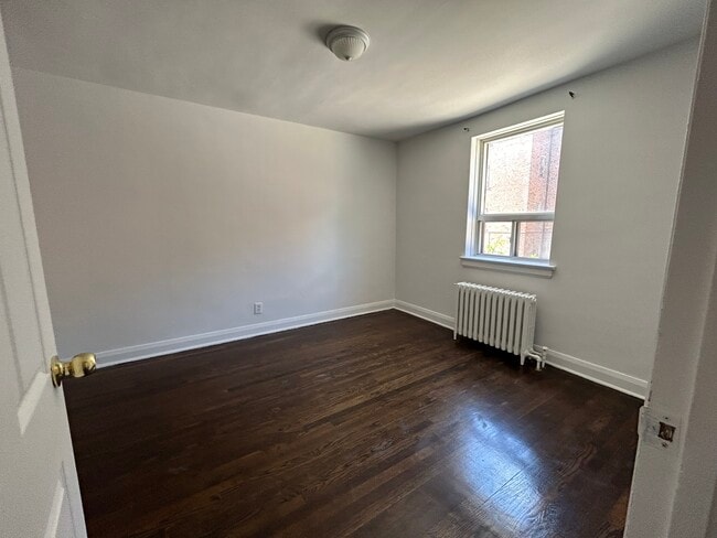 Bedroom - 1524 Bathurst Street