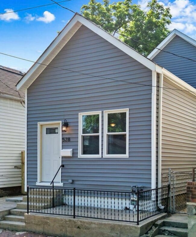 Building Photo - 528 N 20th St