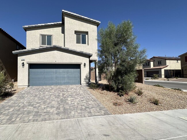 Foto del edificio - Spacious 4 Bedroom 2.5 Bath Corner Lot Sin...