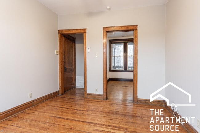 Building Photo - 921 N Rockwell St