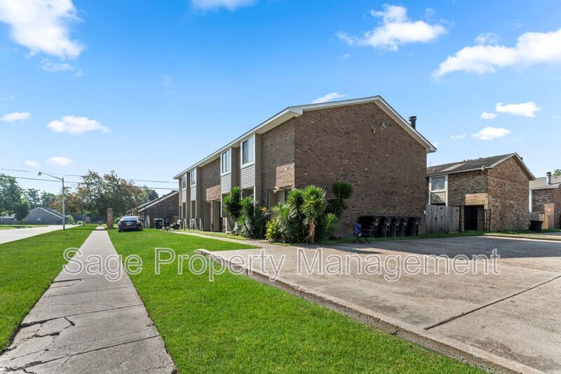 Primary Photo - 8756 Elvin Dr