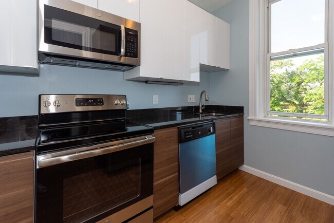 Foto del edificio - Kenmore Square Brownstone