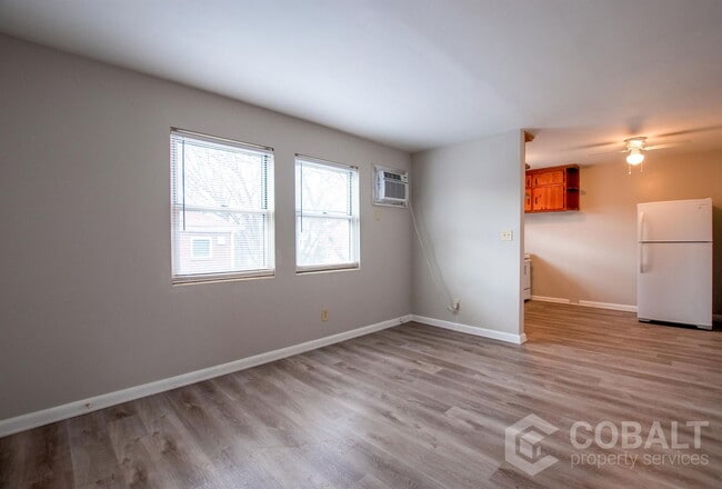 Photo - 954 St Charles Ave NE Apartment