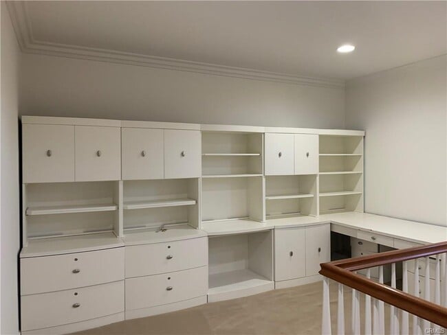 Foto del edificio - 44 Whitford