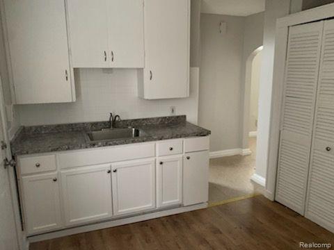 Foto del edificio - 402 E Muir Ave