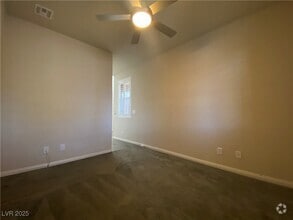 Building Photo - 9075 Tiffany Oaks Ave