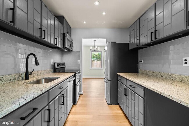 Foto del edificio - 16 Cornerwood Ct