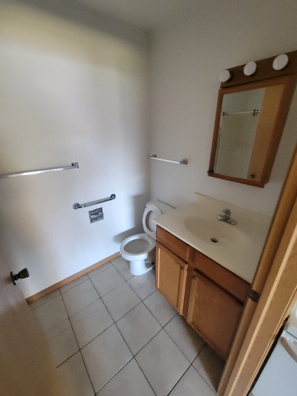 2222 32nd St S Unit 2, La Crosse, WI 54601 Room for Rent in La Crosse, WI