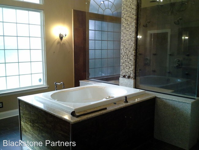 Building Photo - 3 br, 2 bath House - 1021 Chevelle Dr.