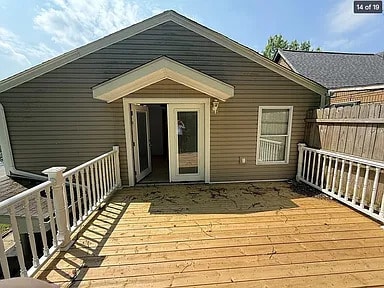 Photo - 635 Valley St House