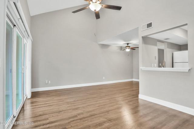 Building Photo - 2 bedroom in Jacksonville FL 32246