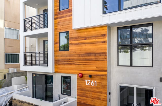 Building Photo - 1261 Stoner Ave