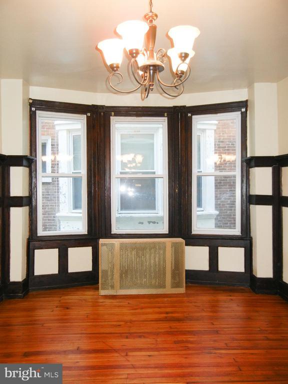 Building Photo - 6318 McCallum St